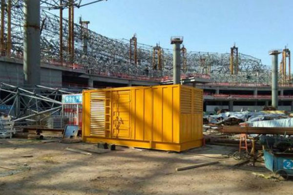 西固发电机出租如何判断空气滤清器是否需要更换？